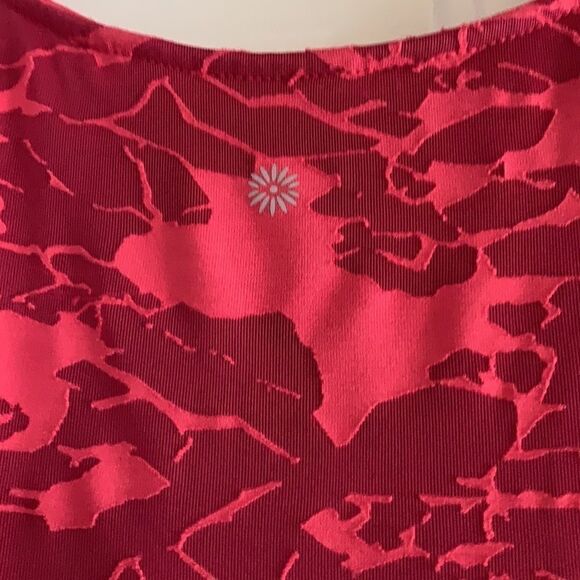 NWOT coral athletic top - Picture 3 of 8